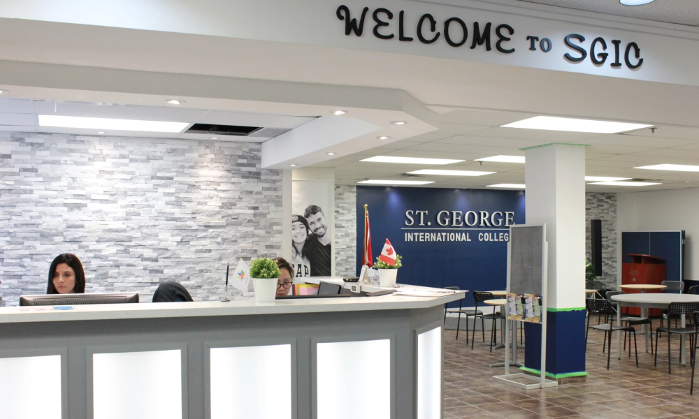 SGIC : St. George International College（エスジーアイシー）Toronto Campus